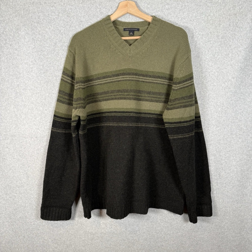 Banana Republic Sweater Mens XL Green Black V Neck Lambswool Vintage Pullover